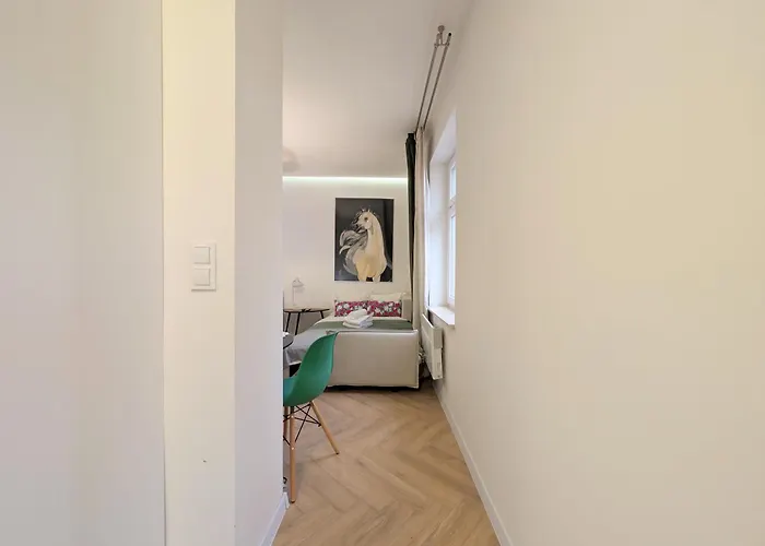 Rozbrat Point By Bookinghost Wrocław